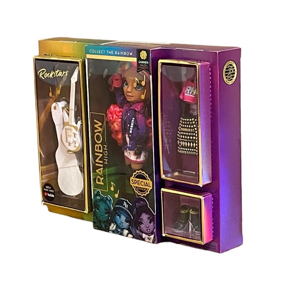 Rainbow Guitar Special Edition Rainbow High Rockstars CARMEN MAJOR Fashion Doll - Picture 2 of 5